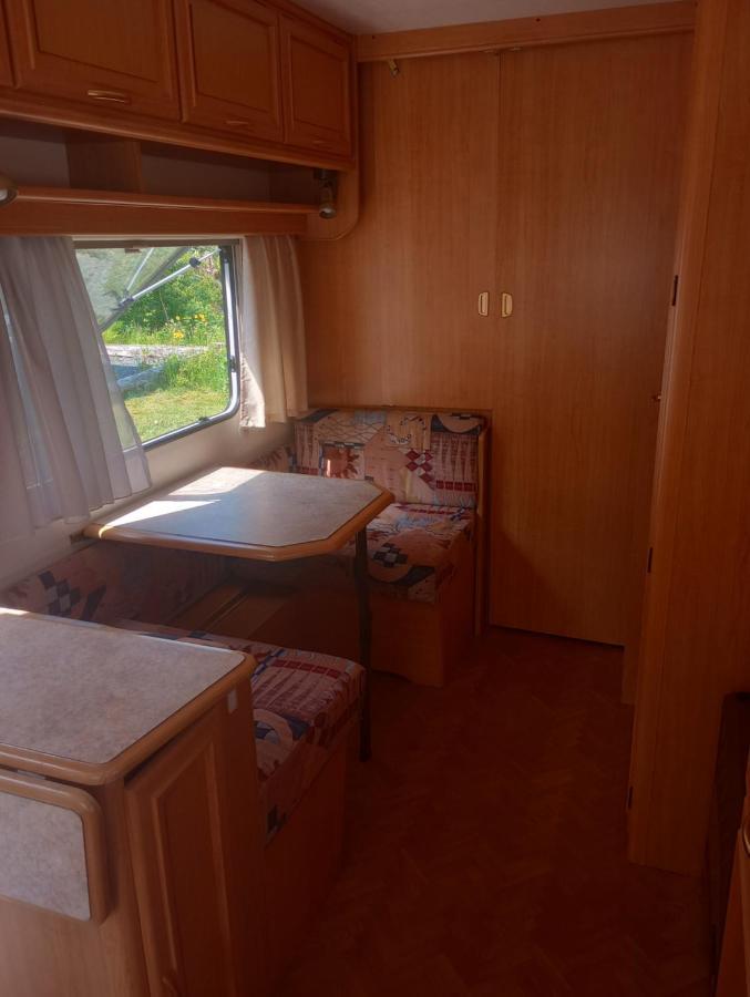 Bo Landlig, Sentralt Utenfor Campingplads *